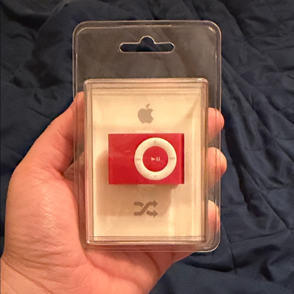 Apple iPod Pink Shuffle 2nd Gen